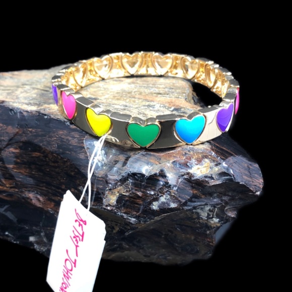 Betsey Johnson GT Rainbow Hearts Stretch Bracelet - Picture 6 of 10